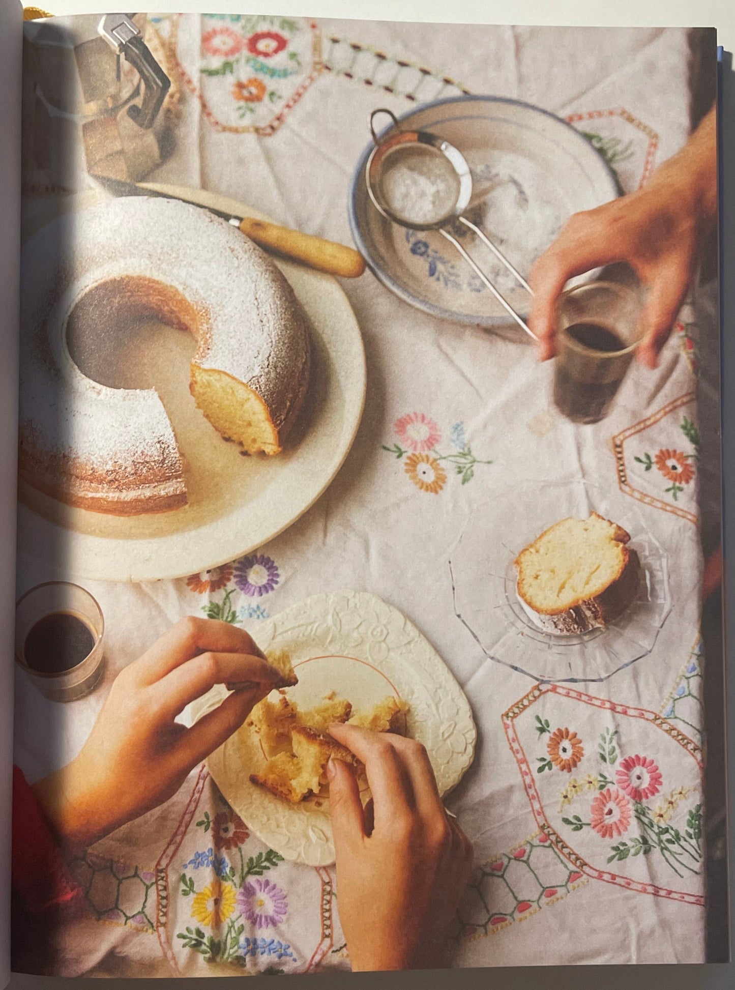 Bitter Honey - Recipes and Stories from the Island of Sardinia La Dolce Vita