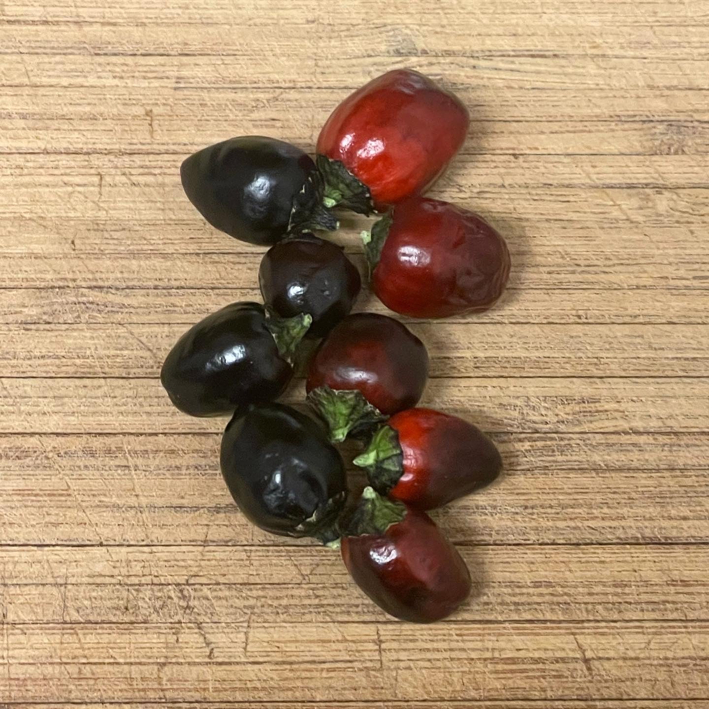 Black Prince Purple Hot Pepper Seeds